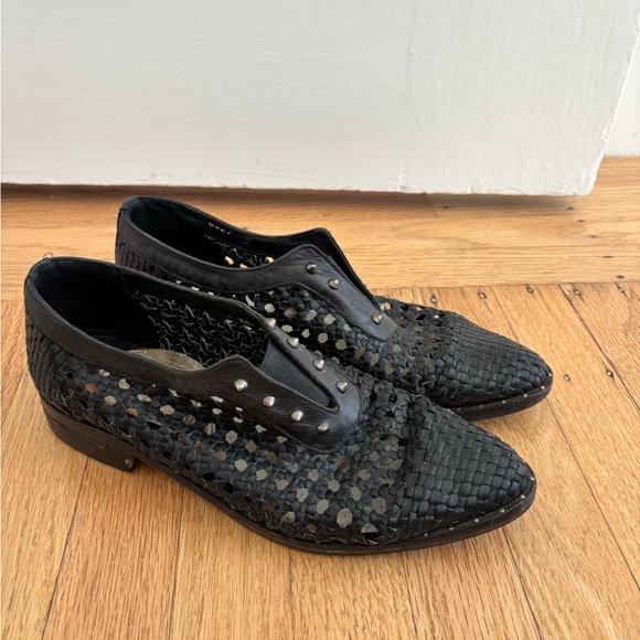 Freda Salvador Shoes - Woven flats with new Freda tote bag